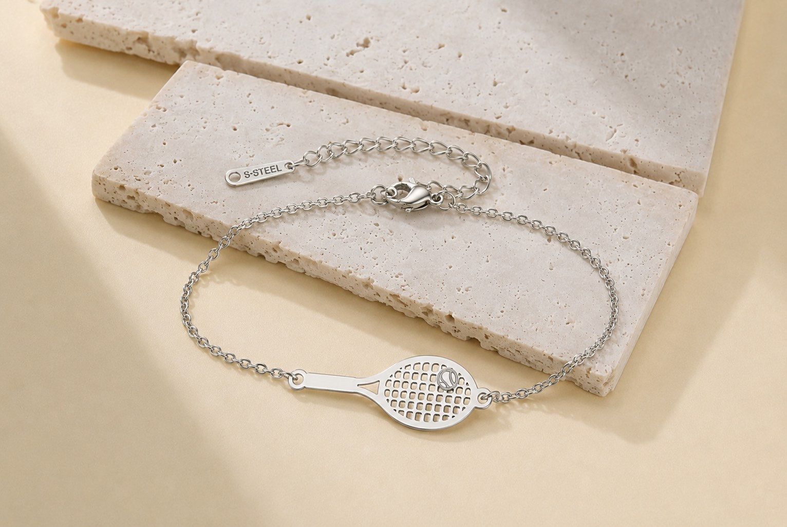 Metal Tennis Racket Bracelet – Sport Style