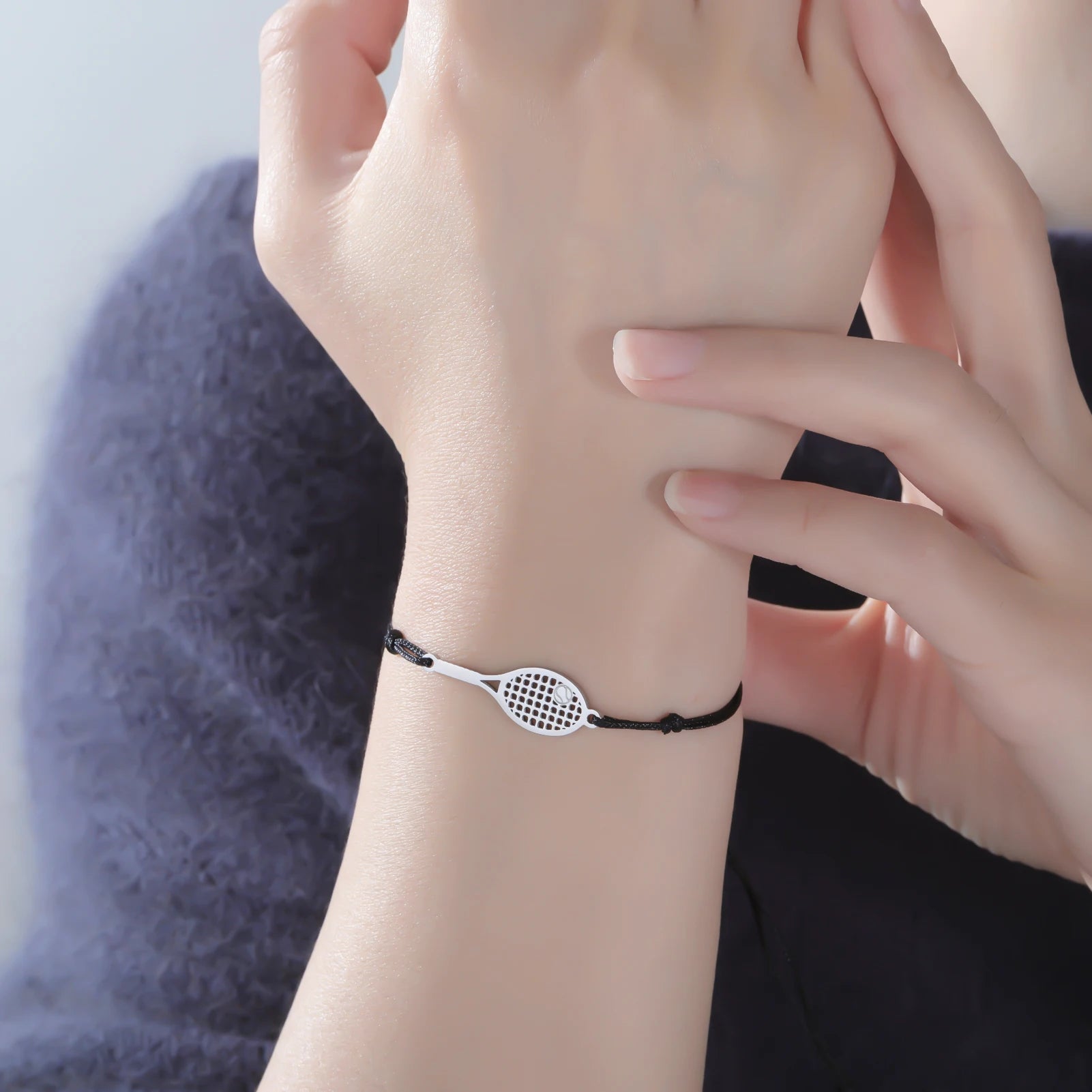 Metal Tennis Racket Bracelet – Sport Style